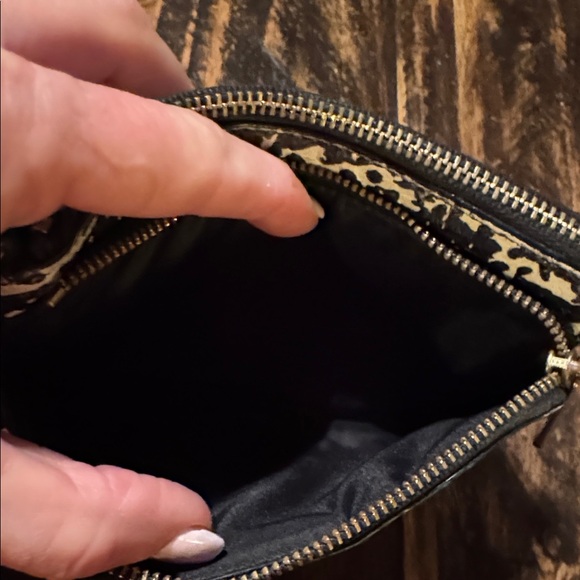 Coach Black and Cream Textured Clutch - Picture 4 of 6